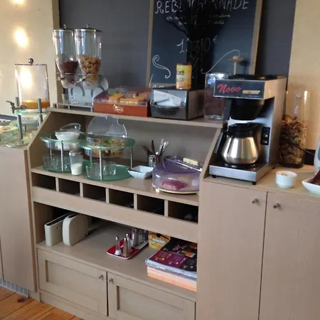 Hotel Aux 3 Arcades Bourbourg